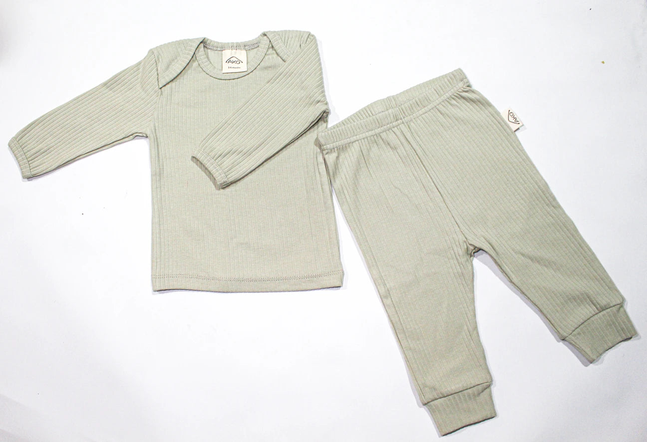 Kākāhu Set | Top and Pant set - Hīoi